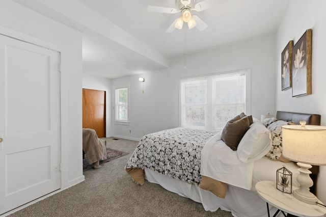 217 N Vine St, Wichita, KS 67203