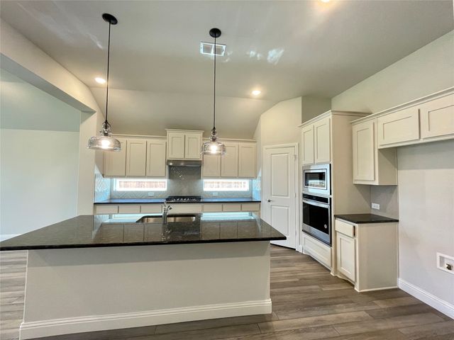4005 Blue Stem Boulevard, Melissa, TX 75454