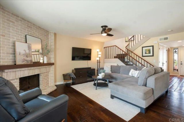 919 Wentworth Circle, Vista, CA 92081