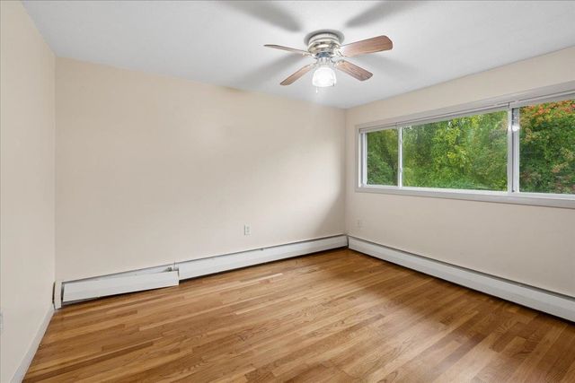 5 Oliver Drive, Hudson, NH 03051