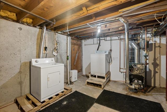 5 Oliver Drive, Hudson, NH 03051