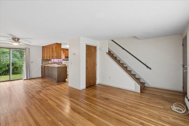5 Oliver Drive, Hudson, NH 03051