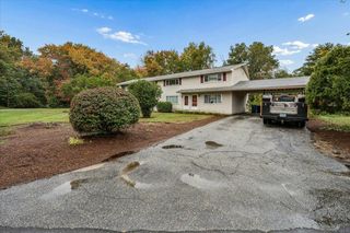 5 Oliver Drive, Hudson, NH 03051