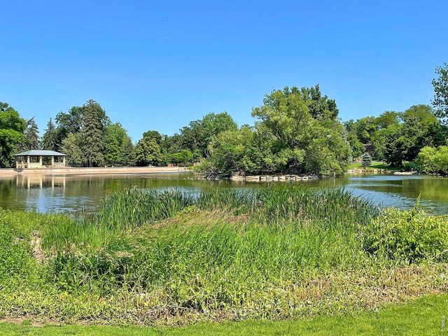 2082 19th Ave, Greeley, CO 80631