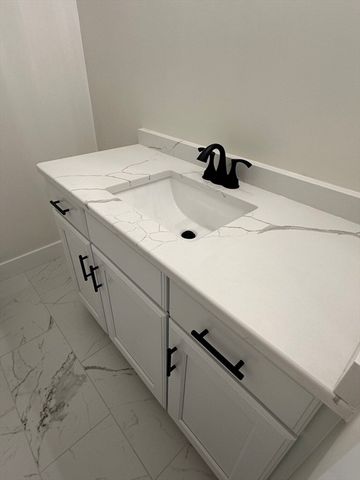 9 Leo's Way 0, Sterling, MA 01564