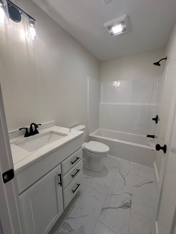 9 Leo's Way 0, Sterling, MA 01564
