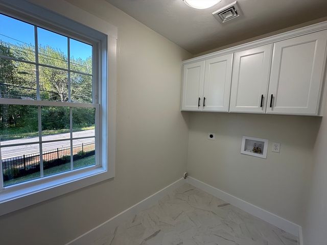 9 Leo's Way 0, Sterling, MA 01564