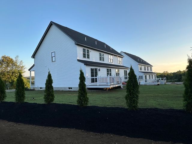9 Leo's Way 0, Sterling, MA 01564