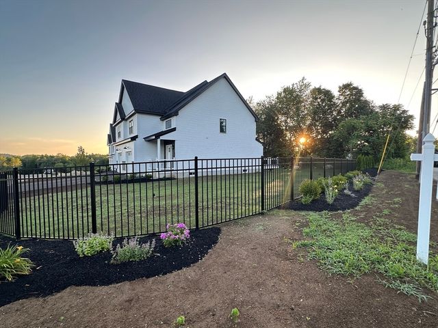 9 Leo's Way 0, Sterling, MA 01564