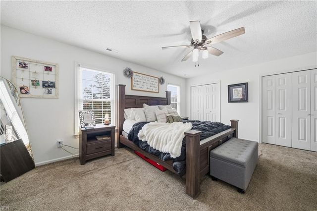 4009 Roebling LN, Virginia Beach, VA 23452