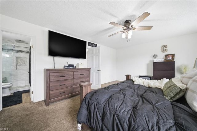 4009 Roebling LN, Virginia Beach, VA 23452