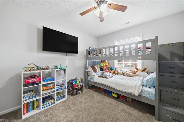 4009 Roebling LN, Virginia Beach, VA 23452