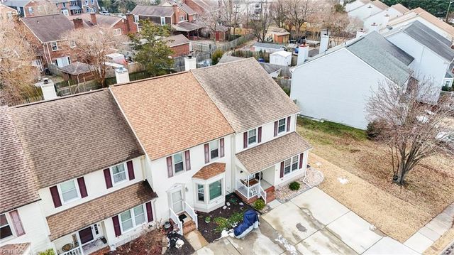 4009 Roebling LN, Virginia Beach, VA 23452