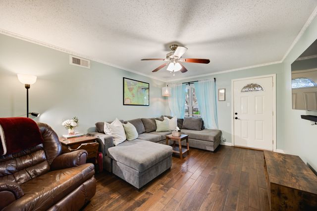13835 Pyramid Drive, Farmers Branch, TX 75234