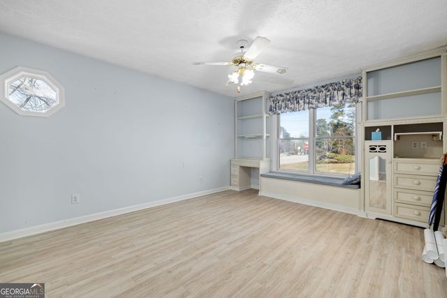 605 Chenocetah Drive, Cornelia, GA 30531