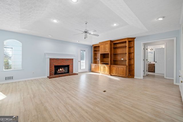 605 Chenocetah Drive, Cornelia, GA 30531