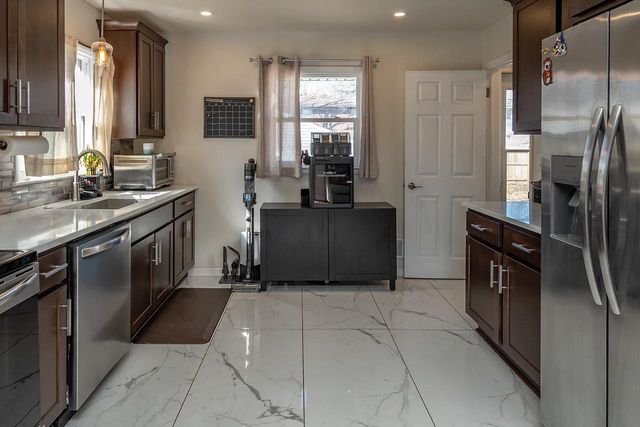 5151 N 83rd STREET, Milwaukee, WI 53218