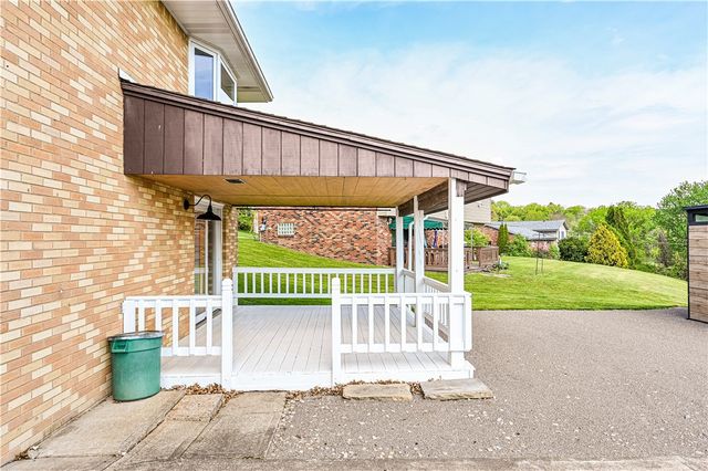 129 FRANKLIN DRIVE, City Of Greensburg, PA 15601