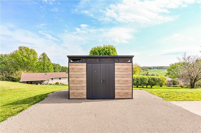 129 FRANKLIN DRIVE, City Of Greensburg, PA 15601