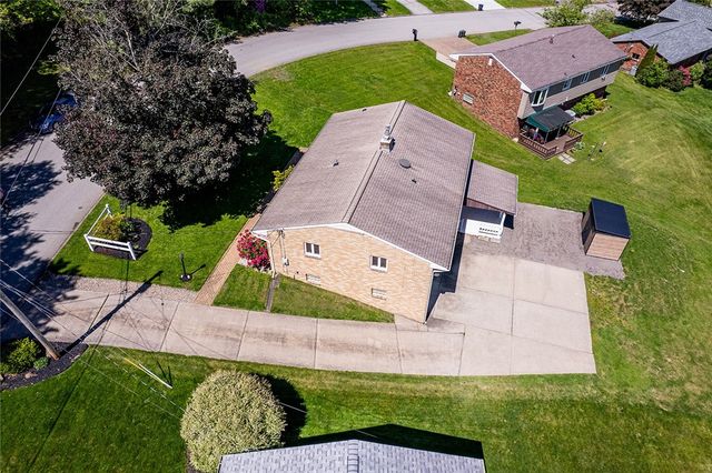 129 FRANKLIN DRIVE, City Of Greensburg, PA 15601