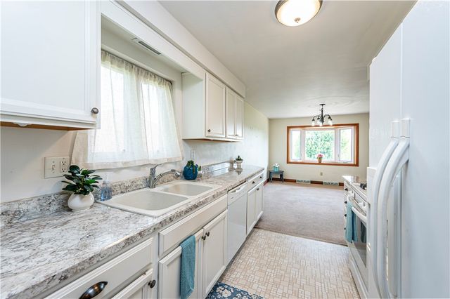 129 FRANKLIN DRIVE, City Of Greensburg, PA 15601