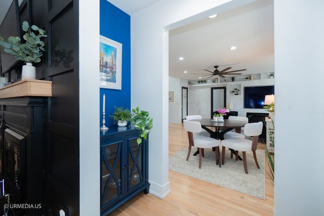 7100 N SIOUX Avenue, Chicago, IL 60646