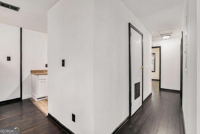 836 Bolton Road, Atlanta, GA 30331