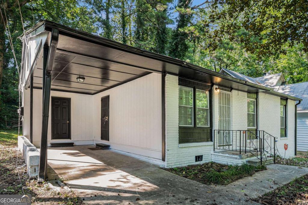 836 Bolton Road, Atlanta, GA 30331