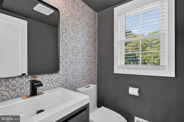 14208 N GATE DR, Silver Spring, MD 20906