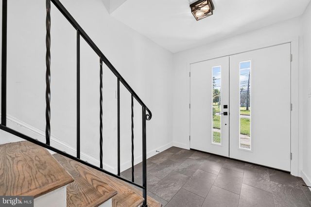 14208 N GATE DR, Silver Spring, MD 20906