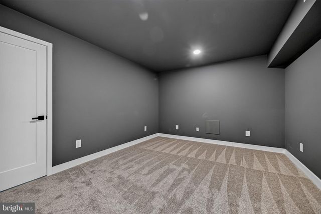 14208 N GATE DR, Silver Spring, MD 20906
