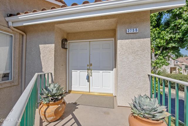 275 Ridgeton Lane B, Simi Valley, CA 93065