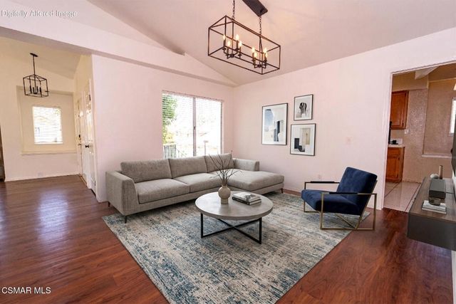 275 Ridgeton Lane B, Simi Valley, CA 93065
