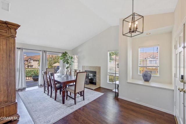 275 Ridgeton Lane B, Simi Valley, CA 93065