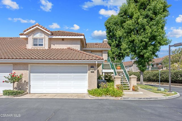 275 Ridgeton Lane B, Simi Valley, CA 93065