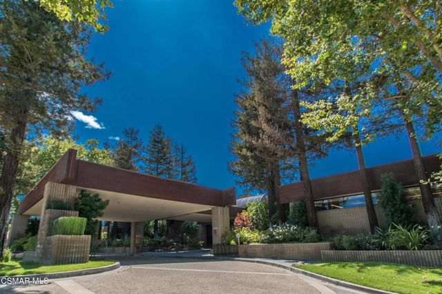 275 Ridgeton Lane B, Simi Valley, CA 93065