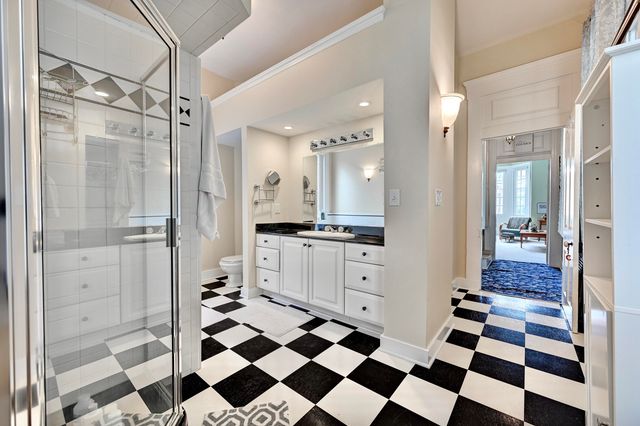 18 W 8th Street, Newport, KY 41071