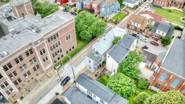 18 W 8th Street, Newport, KY 41071