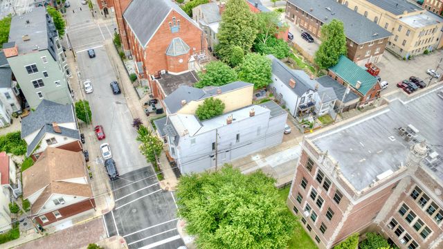 18 W 8th Street, Newport, KY 41071