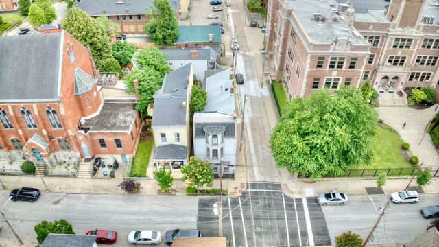 18 W 8th Street, Newport, KY 41071