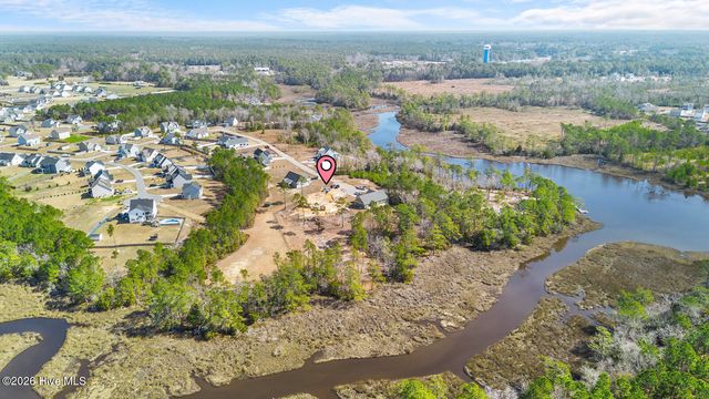 158 Starkey Creek Drive, Peletier, NC 28584