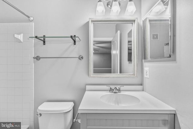 4110 POTOMAC HIGHLANDS CIR, Triangle, VA 22172