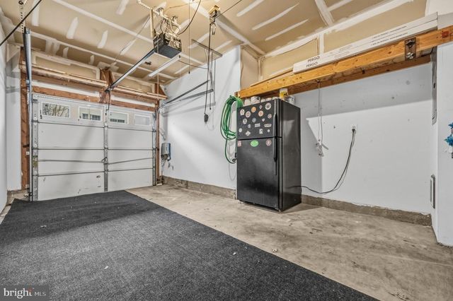 4110 POTOMAC HIGHLANDS CIR, Triangle, VA 22172