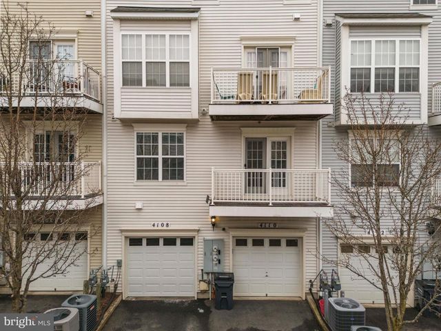 4110 POTOMAC HIGHLANDS CIR, Triangle, VA 22172