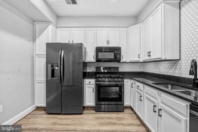 4110 POTOMAC HIGHLANDS CIR, Triangle, VA 22172