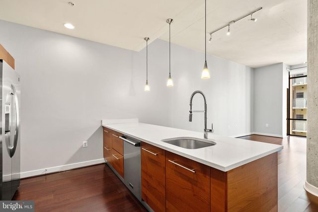 12025 NEW DOMINION PKWY #406, Reston, VA 20190