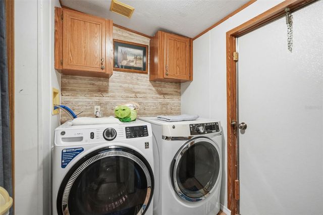 825 N GRIFFITH AVENUE, Crystal River, FL 34429