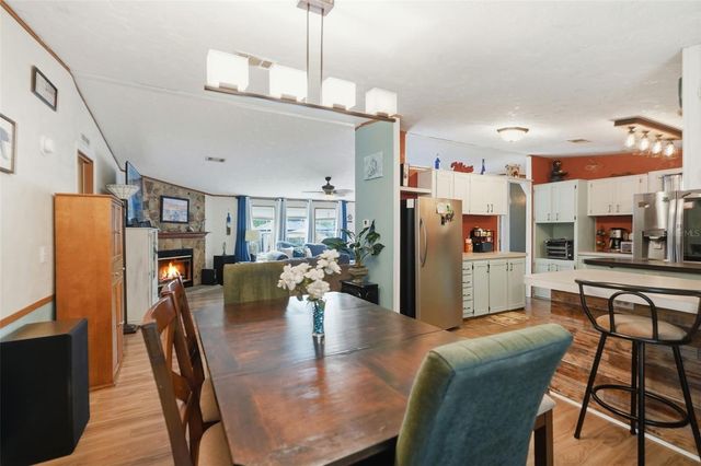 825 N GRIFFITH AVENUE, Crystal River, FL 34429