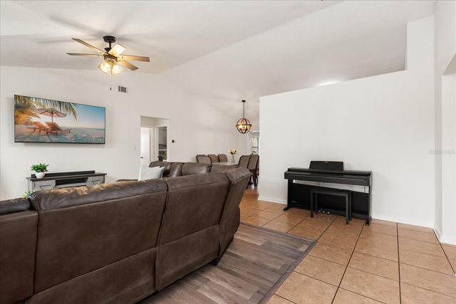 7736 BAY CEDAR DRIVE, Orlando, FL 32835