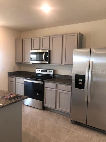 2952 LONG POND DRIVE, Lakeland, FL 33811